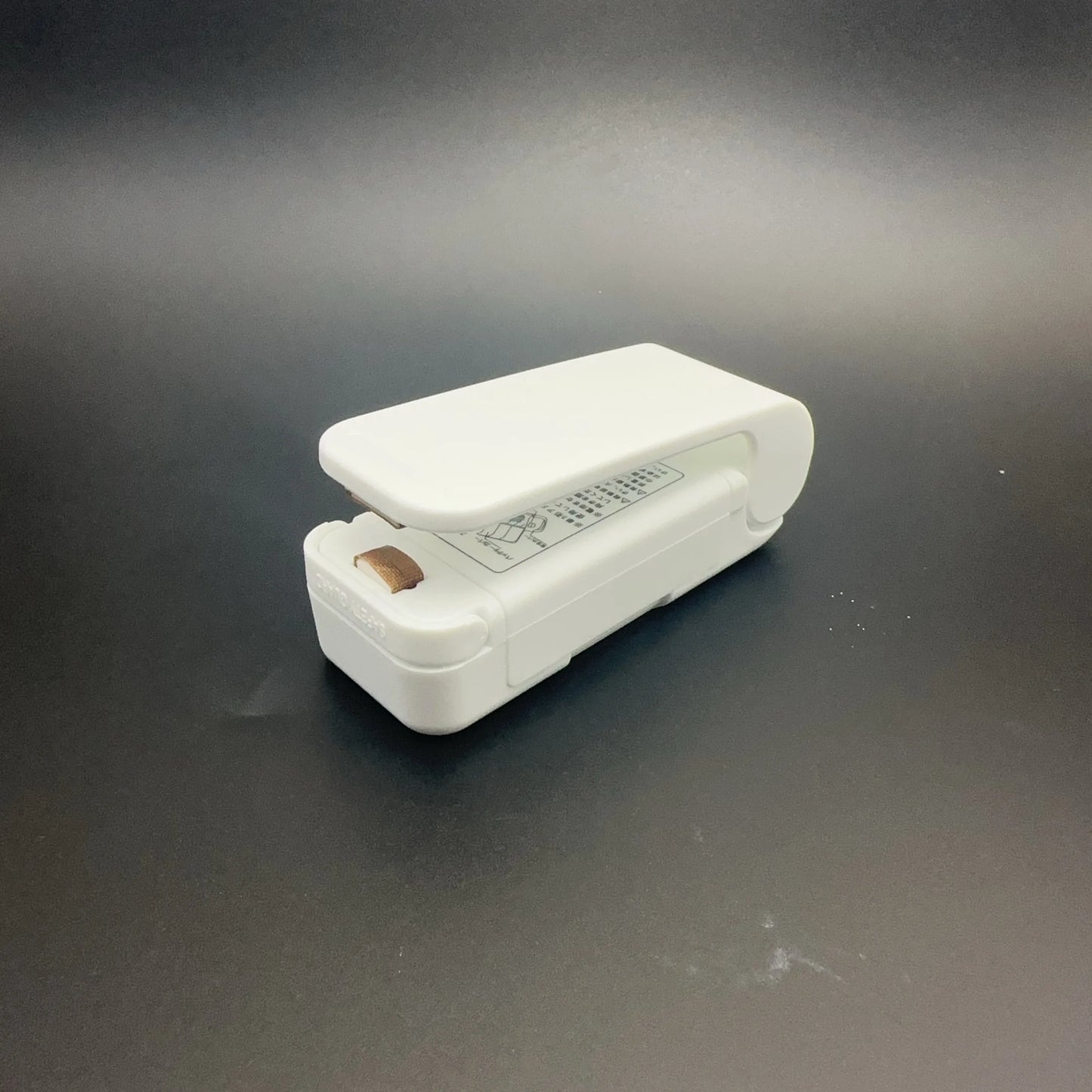 Seladora Térmica: Compacta, portátil, para embalar alimentos.