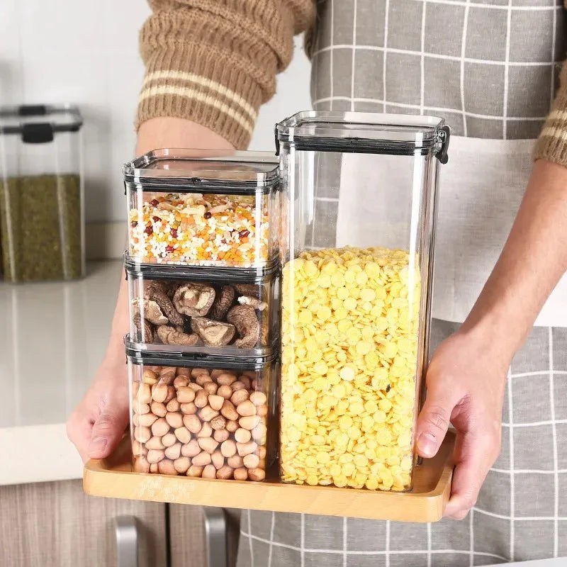 Recipientes Herméticos e Empilháveis para Armazenamento de Alimentos