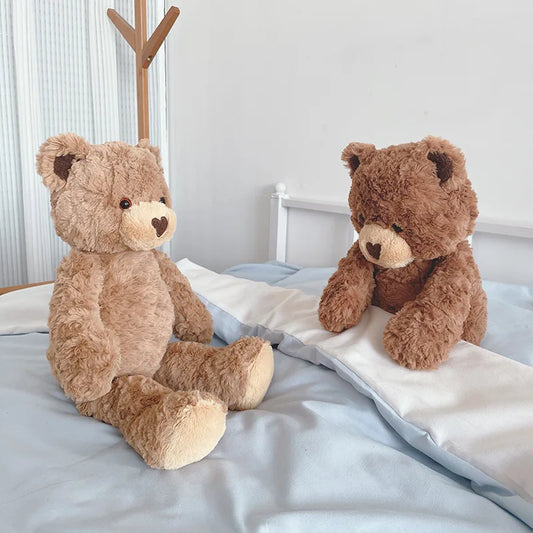 Urso de pelúcia cacheado – brinquedo fofo e decorativo
