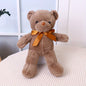 Urso de pelúcia com fita – presente decorativo e fofo.